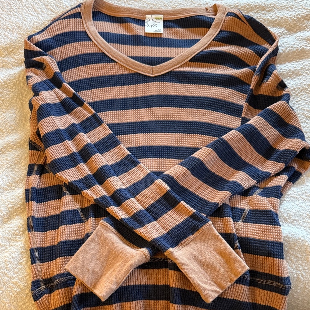 Offline by Aerie Striped V-Neck thermal top- Navy and Tan